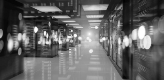 servers-data-center-room-770